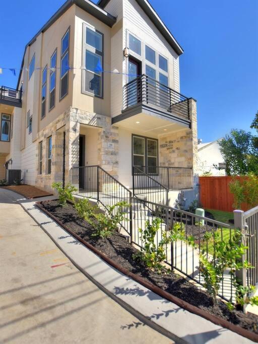 Fam Friendly 5 Bed Home Blocks To Pearl/Riverwalk! 圣安东尼奥 外观 照片
